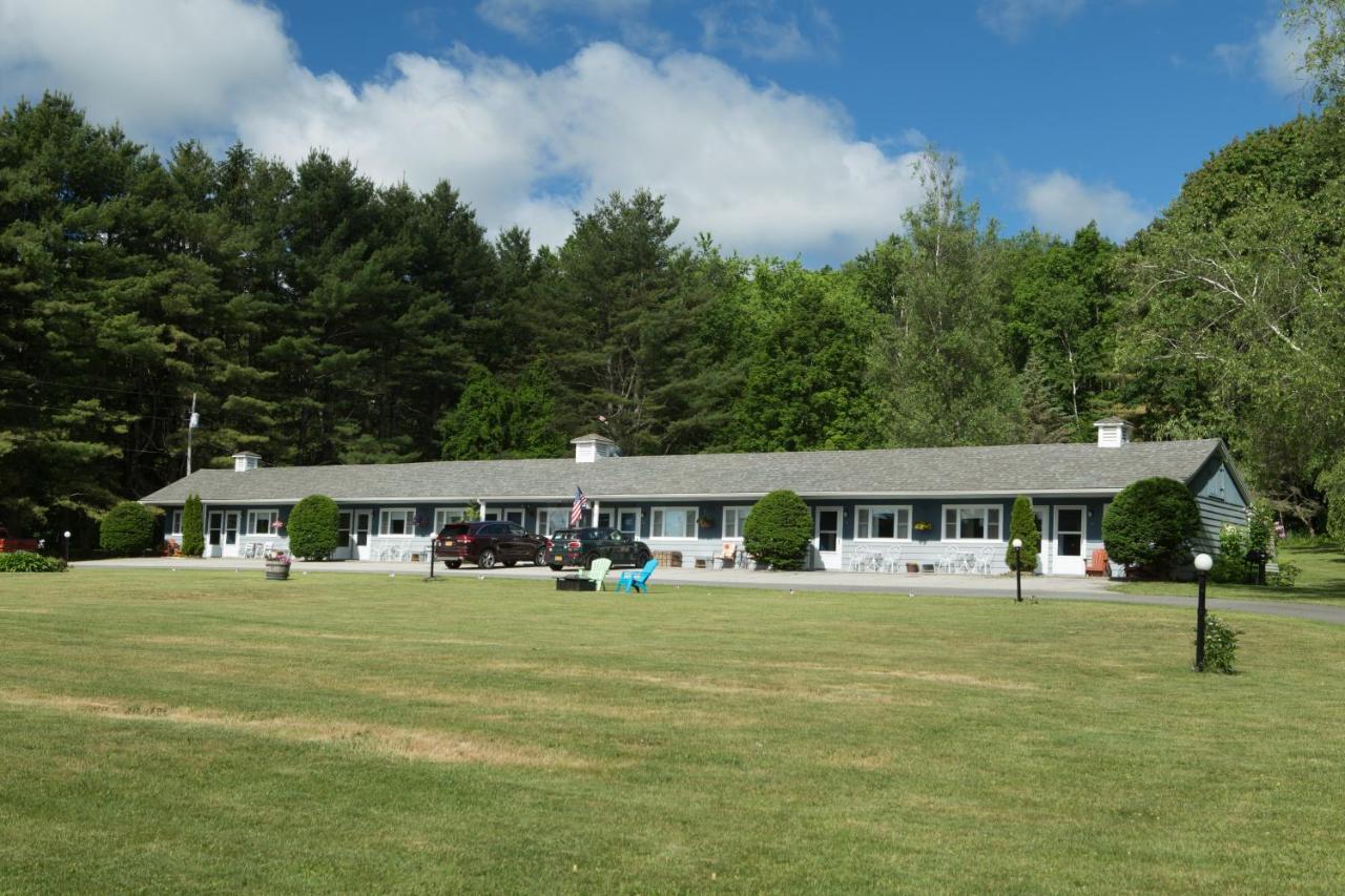 Governor'S Rock Motel Shaftsbury Extérieur photo