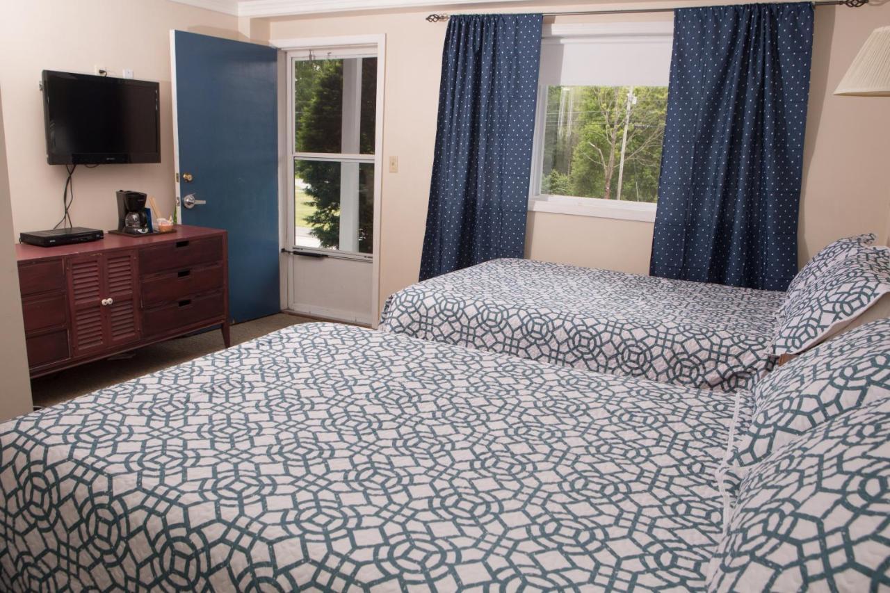 Governor'S Rock Motel Shaftsbury Extérieur photo