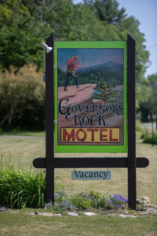 Governor'S Rock Motel Shaftsbury Extérieur photo