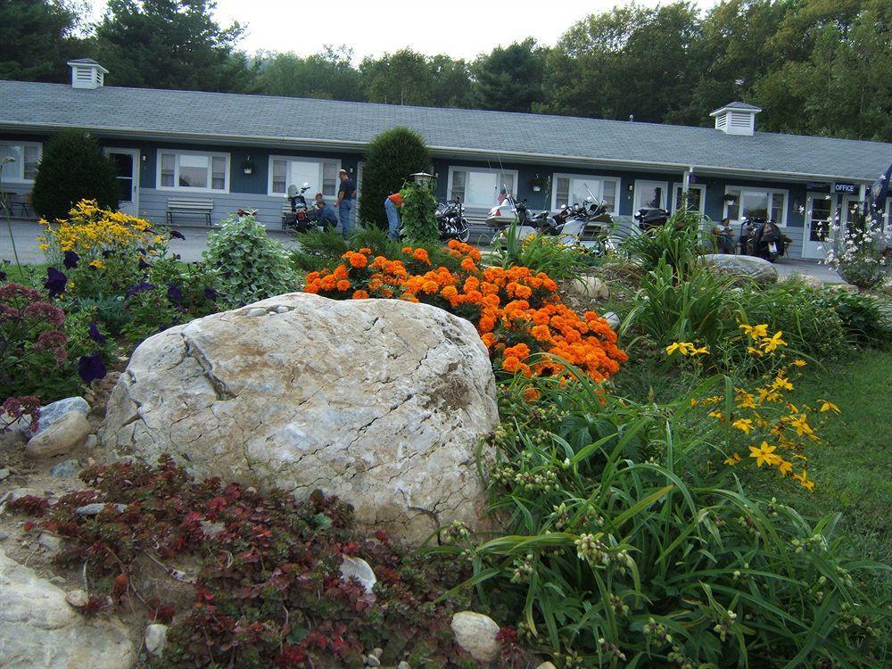 Governor'S Rock Motel Shaftsbury Extérieur photo