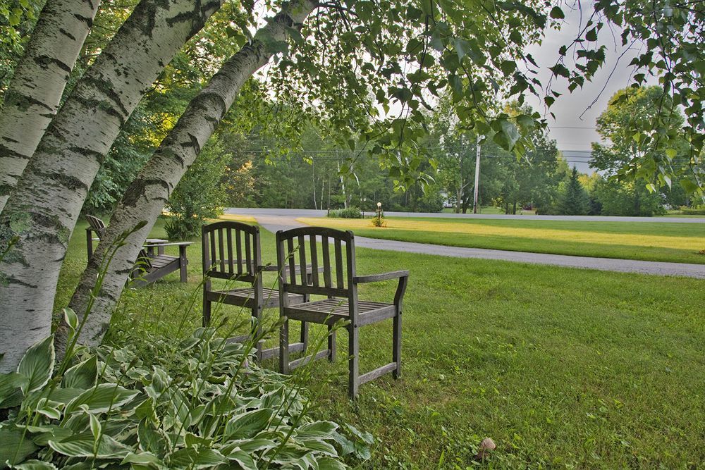 Governor'S Rock Motel Shaftsbury Extérieur photo