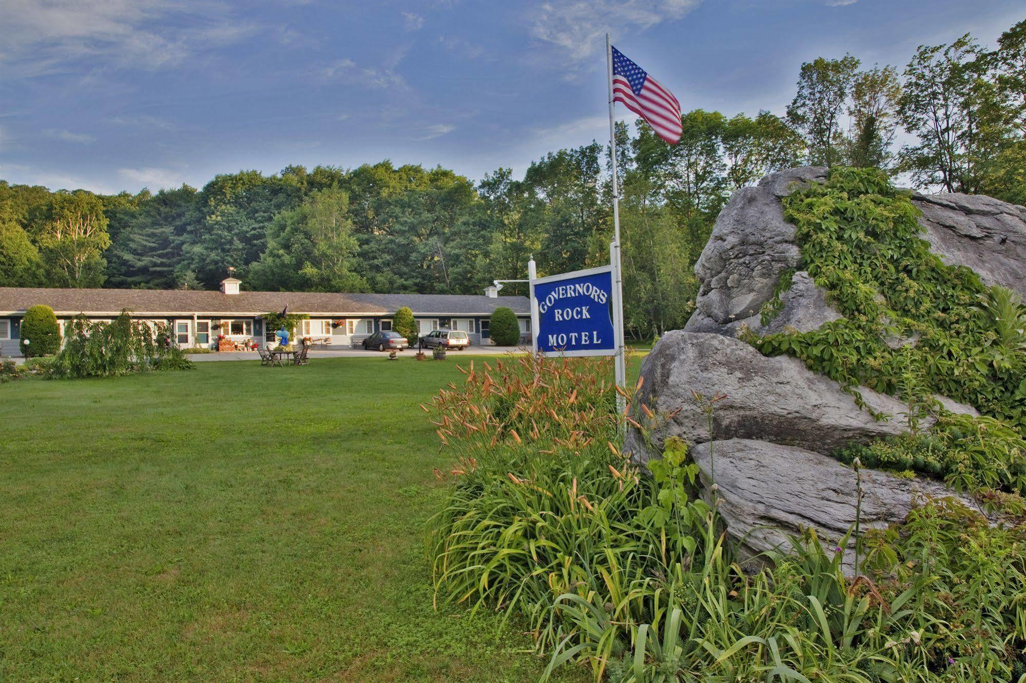 Governor'S Rock Motel Shaftsbury Extérieur photo