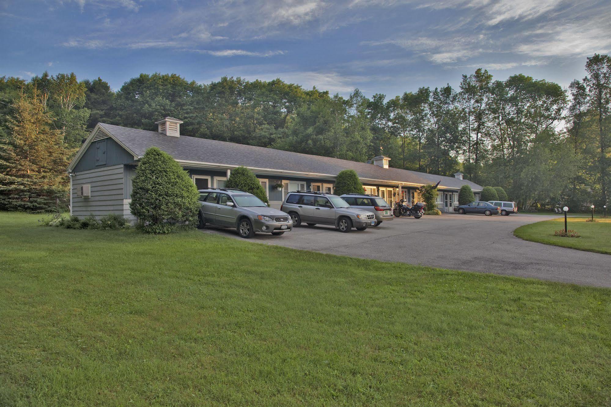 Governor'S Rock Motel Shaftsbury Extérieur photo